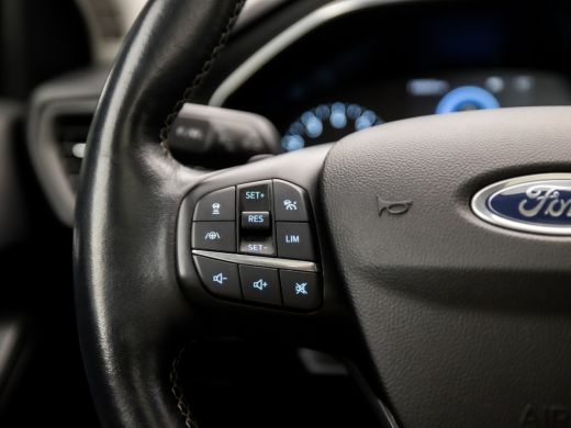 Ford FOCUS Wagon 1.0 EcoBoost Titanium Business Automaat (PANORAMADAK, APPLE CARPLAY, GROOT NAVI, STUUR/STOELVERWA... ActivLease financial lease