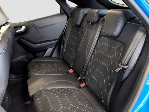 Ford Puma Gen-E Premium 44 kWh | Panoramadak | Winter Pack | Adap Cruise ActivLease financial lease
