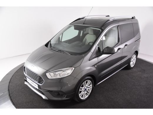 Ford Tourneo Courier Titanium *1ste Eigenaar*Navigatie*Stoelverwarming* ActivLease financial lease
