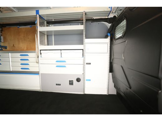 Ford Transit 350 2.0 TDCI L3H3 2800kg Trekgew. Airco Cruise Kasten Parkeersensoren Inrichting 3 Persoons LED T... ActivLease financial lease