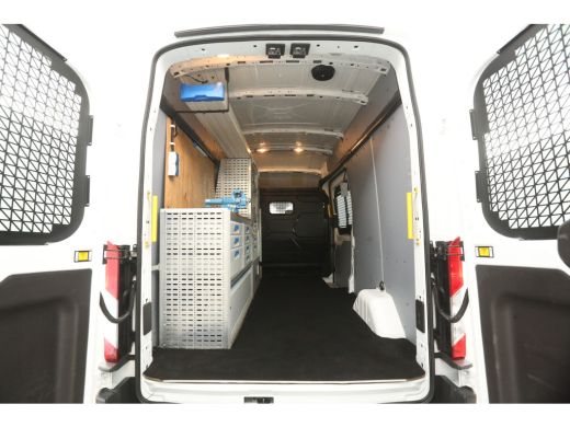 Ford Transit 350 2.0 TDCI L3H3 2800kg Trekgew. Airco Cruise Kasten Parkeersensoren Inrichting 3 Persoons LED T... ActivLease financial lease