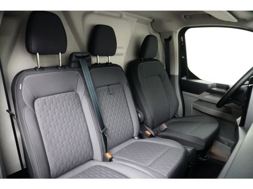 Ford Transit Custom 320 2.0 TDCI L2H1 Limited | Automaat 170pk | Stoelverwarming | CarPlay/Android Auto | Camera | Ve... ActivLease financial lease