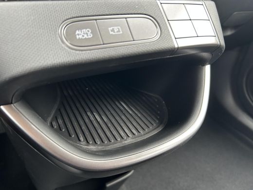 Hyundai Inster E-Motion 49 kWh | Achteruitrijcamera | Adaptieve Cruise Control | Climate Control | Elektrisch ve... ActivLease financial lease