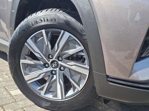 Hyundai Tucson 1.6 T-GDI HEV Comfort Smart | Rijklaarprijs! | Trekhaak 1.650kg! | Climate Control 3 zone | Adapt... ActivLease financial lease