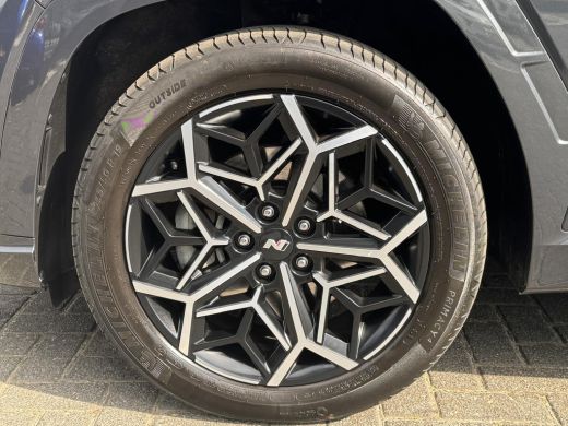 Hyundai Tucson Hyundai 1.6 T-GDI PHEV 265pk N-Line Automaat 4WD | Carplay | Climate | Keyless | Navigatie | Elek... ActivLease financial lease