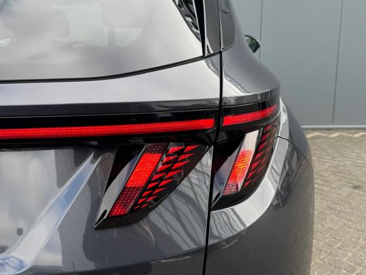 Hyundai Tucson Hyundai 1.6 T-GDI PHEV 265pk N-Line Automaat 4WD | Carplay | Climate | Keyless | Navigatie | Elek... ActivLease financial lease