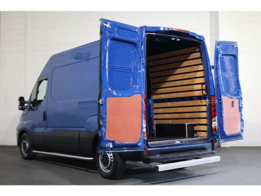 Iveco Daily 35S12 L2 H2 ActivLease financial lease