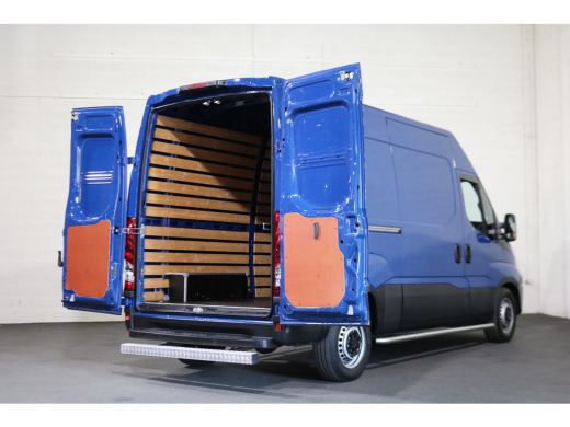 Iveco Daily 35S12 L2 H2 ActivLease financial lease