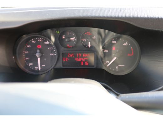 Iveco Daily 35S12 L2 H2 ActivLease financial lease