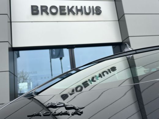 Jaguar F-Type P300 RWD R-Dynamic | FACELIFT | Volledig dealeronderhouden | 1e Eigenaar | Sportuitlaat  | 20 Inc... ActivLease financial lease