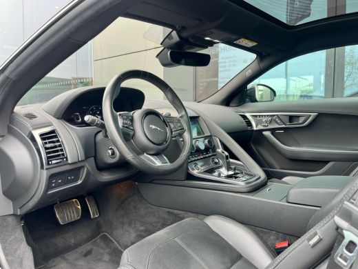 Jaguar F-Type P300 RWD R-Dynamic | FACELIFT | Volledig dealeronderhouden | 1e Eigenaar | Sportuitlaat  | 20 Inc... ActivLease financial lease