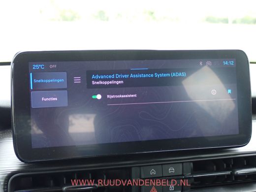 Jeep Avenger Longitude 54kWh KEYLESS/DAB/CARPLAY/LED/NAVIGATIE ActivLease financial lease