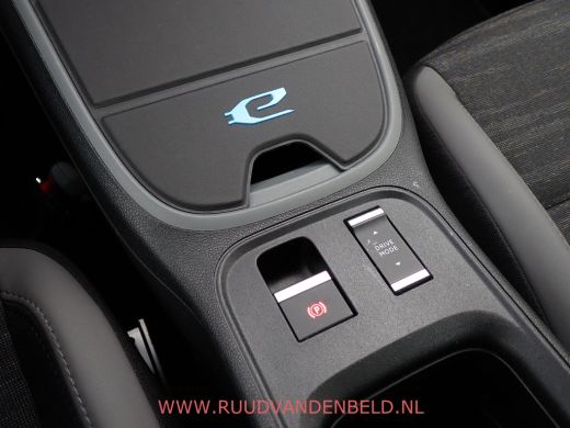 Jeep Avenger Longitude 54kWh KEYLESS/DAB/CARPLAY/LED/NAVIGATIE ActivLease financial lease