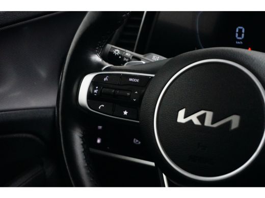 Kia Sportage Kia 1.6 T-GDi Plug-in Hybrid AWD DynamicLine | Camera | Stoel- en Stuurverwarming | Navi | Adapti... ActivLease financial lease