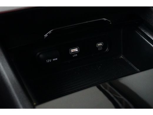 Kia Sportage Kia 1.6 T-GDi Plug-in Hybrid AWD DynamicLine | Camera | Stoel- en Stuurverwarming | Navi | Adapti... ActivLease financial lease