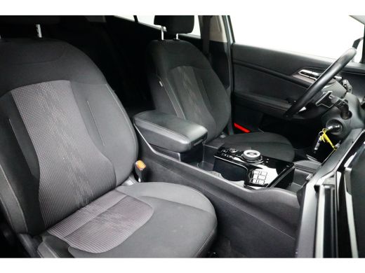 Kia Sportage Kia 1.6 T-GDi Plug-in Hybrid AWD DynamicLine | Camera | Stoel- en Stuurverwarming | Navi | Adapti... ActivLease financial lease