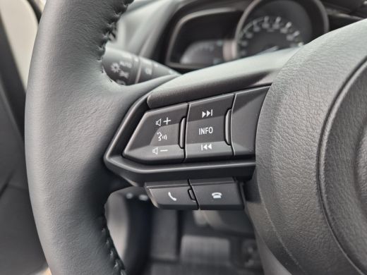 Mazda 2 1.5 e-SkyActiv-G 90 Homura | Automatisch Klimaat | Achteruitrijcamera | Apple Carplay & Android A... ActivLease financial lease