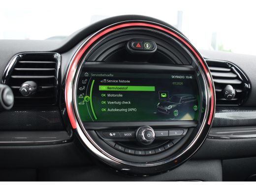 Mini Clubman 1.5 Cooper Pepper Serious Business | Automaat | H/K | 17" LM | Cruise ActivLease financial lease