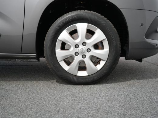 Opel Combo 1.5D L1H1 130pk Aut. Edition | Achteruitrijcamera | Achteruitrijcamera | Airco ActivLease financial lease