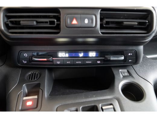 Opel Combo-e Opel L1H1 Edition 50 kWh | HUD | Camera | Navigatie | Stoel & Stuur verwarming | Parkeersensoren ... ActivLease financial lease