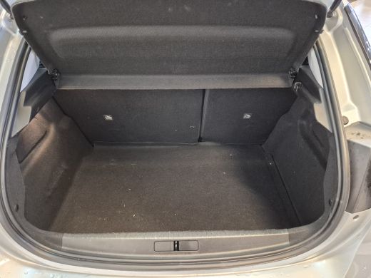 Opel Corsa 1.2 Elegance 100PK | LED | PDC voor + achter | Camera | Navigatie | Carplay/android auto | ActivLease financial lease
