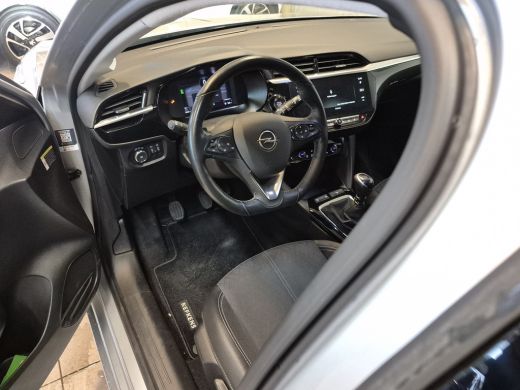 Opel Corsa 1.2 Elegance 100PK | LED | PDC voor + achter | Camera | Navigatie | Carplay/android auto | ActivLease financial lease