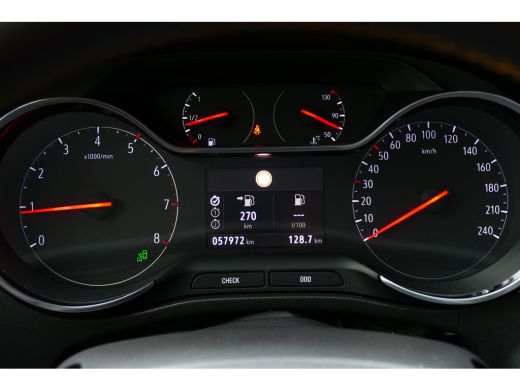 Opel Crossland X Opel 1.2 TURBO 110PK INNOVATION / NAVI / LED / CLIMA / PDC / 16"LMV / CMAERA/ AGR / BLUETOOTH / C... ActivLease financial lease