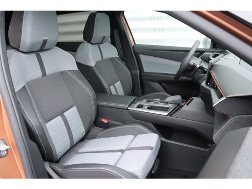 Opel Grandland Electric Opel GS 73KWH 210PK AUTOMAAT / NAVI / CLIMA / FULL-LED / AGR / 20" LMV / KEYLESS / PANO. DAK / AD... ActivLease financial lease