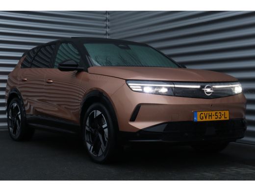 Opel Grandland Electric Opel GS 73KWH 210PK AUTOMAAT / NAVI / CLIMA / FULL-LED / AGR / 20" LMV / KEYLESS / PANO. DAK / AD... ActivLease financial lease