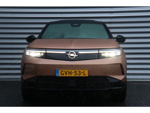 Opel Grandland Electric Opel GS 73KWH 210PK AUTOMAAT / NAVI / CLIMA / FULL-LED / AGR / 20" LMV / KEYLESS / PANO. DAK / AD... ActivLease financial lease