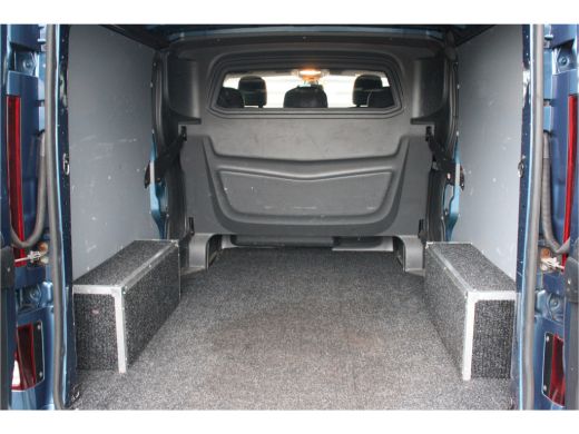 Opel Vivaro 1.6 CDTI 145PK L2H1 DC INNOVATION+ / NAVI / LEDER / CLIMA / LED / PDC / CAMERA / KEYLESS / 17" LM... ActivLease financial lease