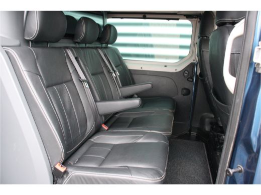Opel Vivaro 1.6 CDTI 145PK L2H1 DC INNOVATION+ / NAVI / LEDER / CLIMA / LED / PDC / CAMERA / KEYLESS / 17" LM... ActivLease financial lease