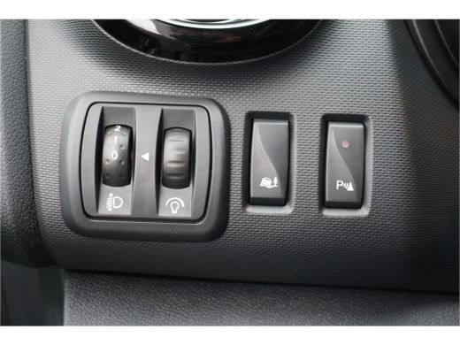 Opel Vivaro 1.6 CDTI 145PK L2H1 DC INNOVATION+ / NAVI / LEDER / CLIMA / LED / PDC / CAMERA / KEYLESS / 17" LM... ActivLease financial lease