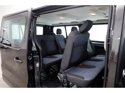 Opel Vivaro Combi 1.6 CDTI 125pk E6 L2H1 Personenbus Incl. BTW/BPM 05-2018 ActivLease financial lease