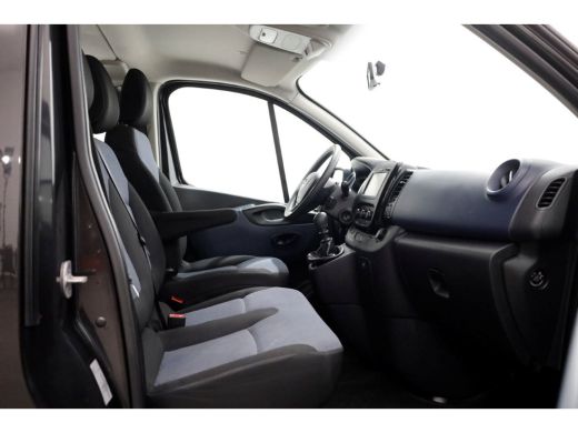Opel Vivaro Combi 1.6 CDTI 125pk E6 L2H1 Personenbus Incl. BTW/BPM 05-2018 ActivLease financial lease