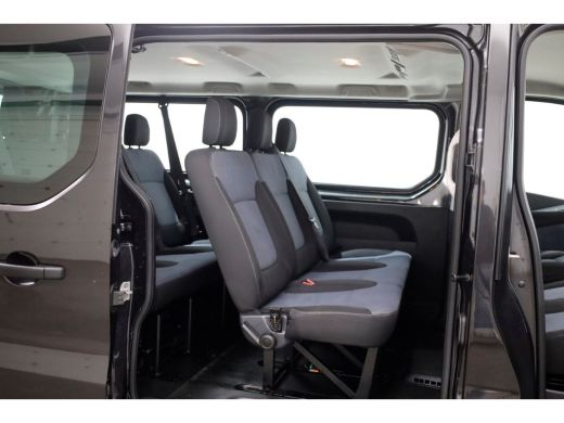 Opel Vivaro Combi 1.6 CDTI 125pk E6 L2H1 Personenbus Incl. BTW/BPM 05-2018 ActivLease financial lease