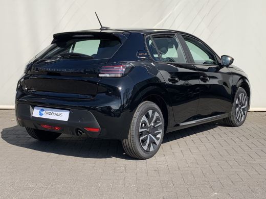 Peugeot 208 1.2 PureTech 75 Style | Achterbank in delen neerklapbaar | Airco | Cruise control ActivLease financial lease