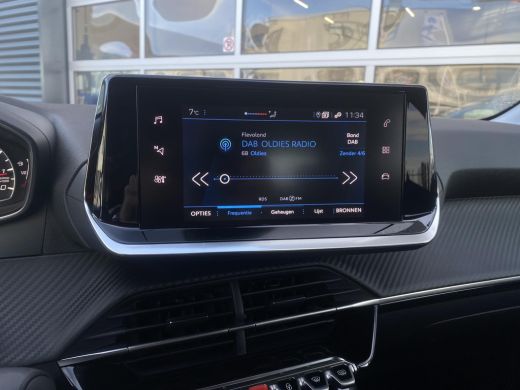 Peugeot 208 1.2 PureTech Style | Airco | Bluetooth telefoonvoorbereiding | Cruise control ActivLease financial lease