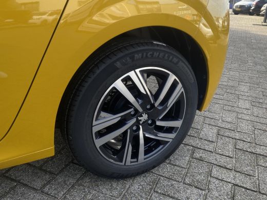 Peugeot 208 1.2 PureTech Style | Airco | Bluetooth telefoonvoorbereiding | Cruise control ActivLease financial lease