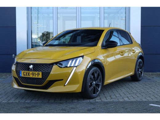 Peugeot 208 Peugeot 1.2 Turbo GT 130PK | Camera | Cruise Control | Navi | Climate | Carplay | PDC V/A | LED Peugeot 208 Peugeot 1.2 Turbo GT 130PK | Camera | Cruise Control | Navi | Climate | Carplay | PDC V/A | LED