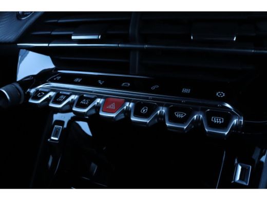 Peugeot 208 Peugeot 1.2 Turbo GT 130PK | Camera | Cruise Control | Navi | Climate | Carplay | PDC V/A | LED ActivLease financial lease