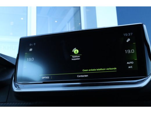 Peugeot 208 Peugeot 1.2 Turbo GT 130PK | Camera | Cruise Control | Navi | Climate | Carplay | PDC V/A | LED ActivLease financial lease
