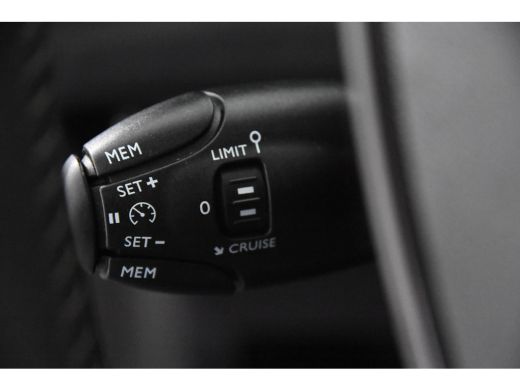 Peugeot 208 *1ste Eigenaar*Navigatie*Park assist*DAB* ActivLease financial lease