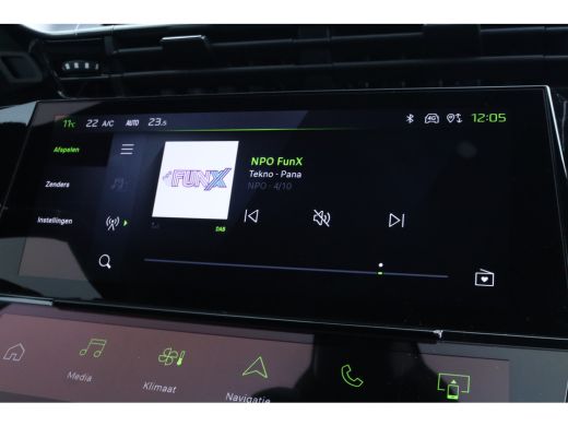 Peugeot 408 Peugeot 1.2 Hybrid 136 e-DCS6 GT | Adaptive Cruise| Alcantara | Stuurverwarming | Camera | Keyles... ActivLease financial lease