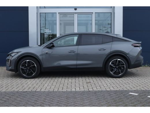 Peugeot 408 Peugeot 1.2 Hybrid 136 e-DCS6 GT | Adaptive Cruise| Alcantara | Stuurverwarming | Camera | Keyles... ActivLease financial lease