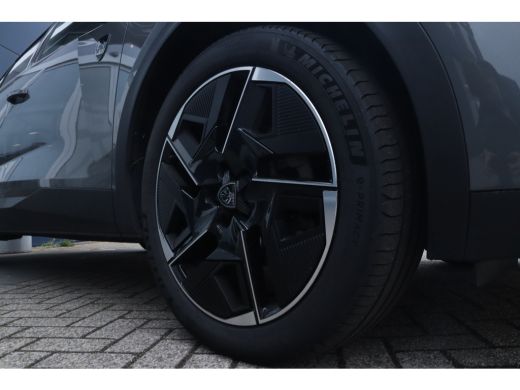 Peugeot 408 Peugeot 1.2 Hybrid 136 e-DCS6 GT | Adaptive Cruise| Alcantara | Stuurverwarming | Camera | Keyles... ActivLease financial lease