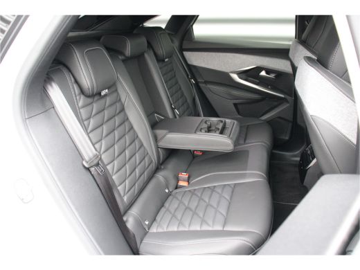 Peugeot E-3008 Peugeot 73KWH GT 214PK / NAVI / LEDER / CLIMA / FULL-LED / 20" LMV / KEYLESS / 360° CAMERA / ADAP... ActivLease financial lease