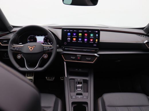 Seat Formentor 1.4 e-Hybrid VZ Performance 245PK DSG Full led, 360 gr. camera, alarm, panoramadak, volleder, ele... ActivLease financial lease