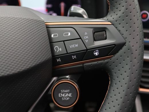 Seat Formentor 1.4 e-Hybrid VZ Performance 245PK DSG Full led, 360 gr. camera, alarm, panoramadak, volleder, ele... ActivLease financial lease