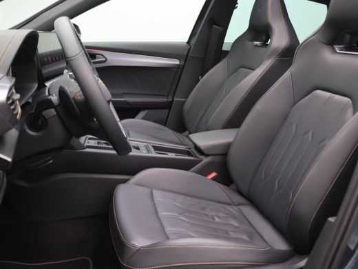Seat Formentor 1.4 e-Hybrid VZ Performance 245PK DSG Full led, 360 gr. camera, alarm, panoramadak, volleder, ele... ActivLease financial lease